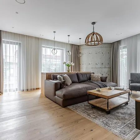 Putvinskio 8 Apartament Kowno